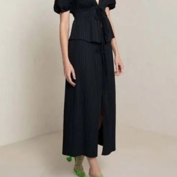 A.L.C. Stella Pleated Skirt in Black Plisse Woven Size 0 - Picture 12 of 12